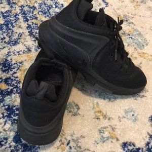 Youth Nike Lebron Running Shoes